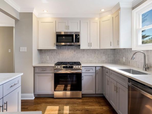 949 Marshall Drive, Warminster PA 18974