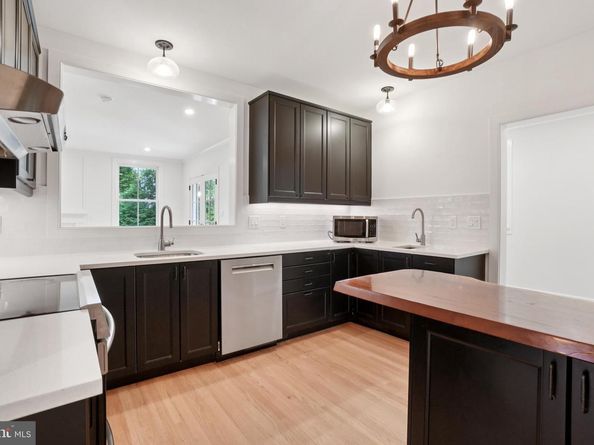 3705 Underwood Street, Chevy Chase MD 20815