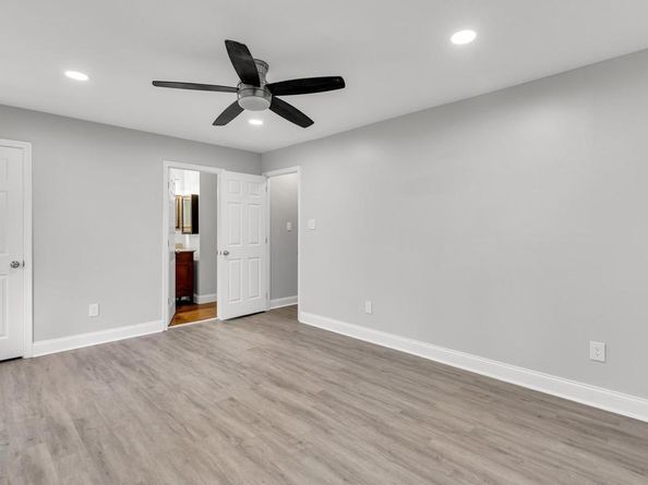 131 Woodgate Lane 21, Paoli PA 19301