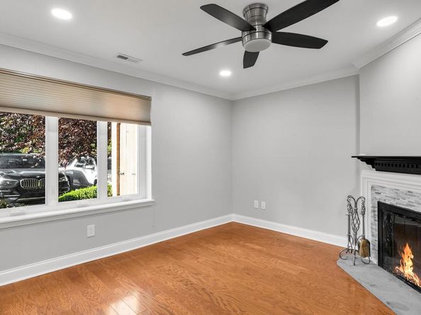 131 Woodgate Lane 21, Paoli PA 19301