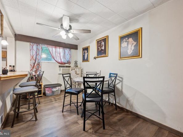2524 S Robinson Street, Philadelphia PA 19142