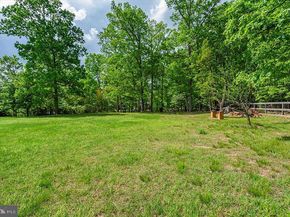 626 W Church Road W, Sterling VA 20164