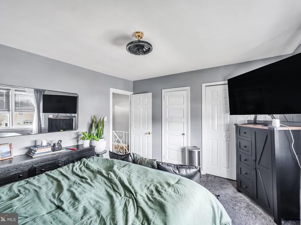 7133 Walker Street, Philadelphia PA 19135