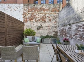 340 W Girard Avenue, Philadelphia PA 19123