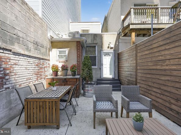 340 W Girard Avenue, Philadelphia PA 19123
