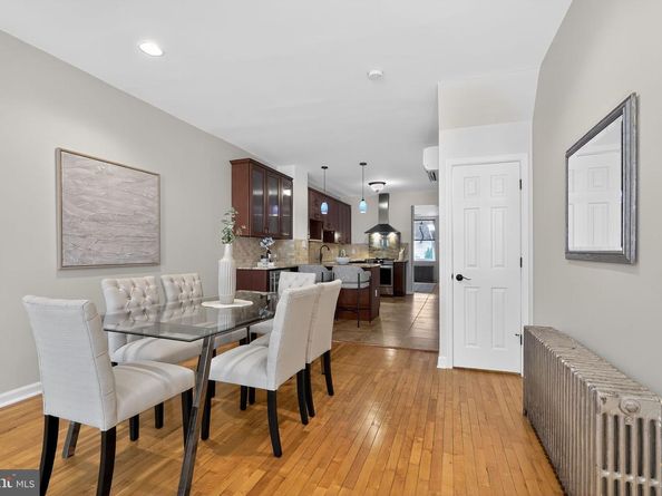 340 W Girard Avenue, Philadelphia PA 19123