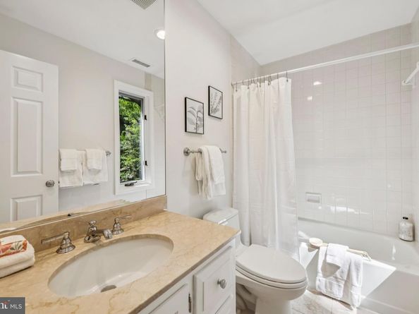 4730 Foxhall Crescent NW, Washington DC 20007