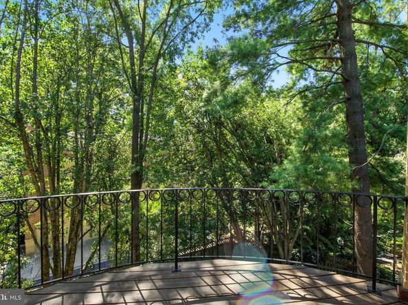 4730 Foxhall Crescent NW, Washington DC 20007