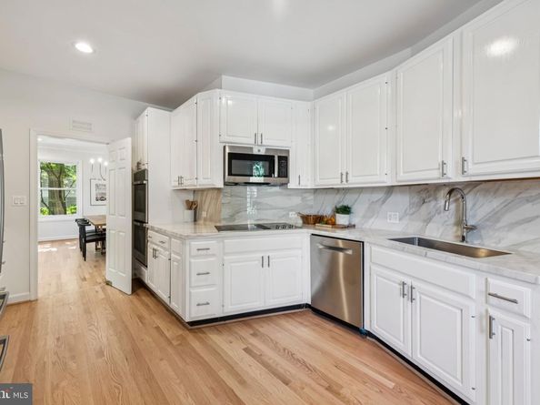 4730 Foxhall Crescent NW, Washington DC 20007