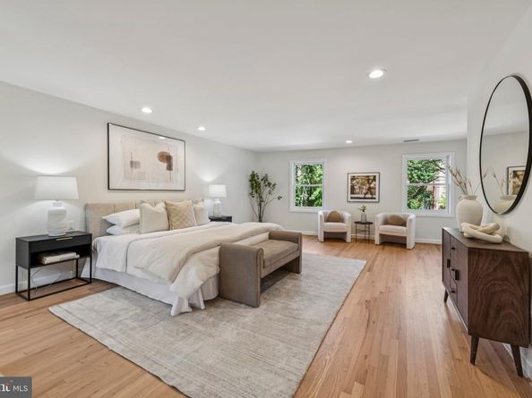 4730 Foxhall Crescent NW, Washington DC 20007