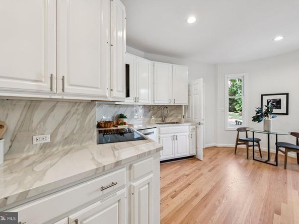 4730 Foxhall Crescent NW, Washington DC 20007