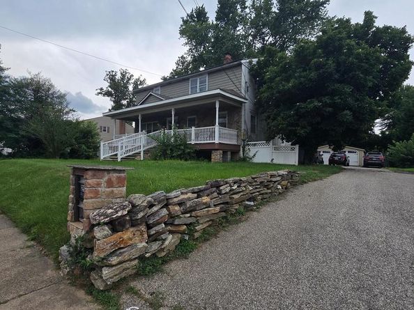 2933 Susquehanna Road, Abington PA 19001