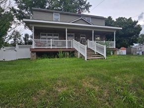 2933 Susquehanna Road, Abington PA 19001