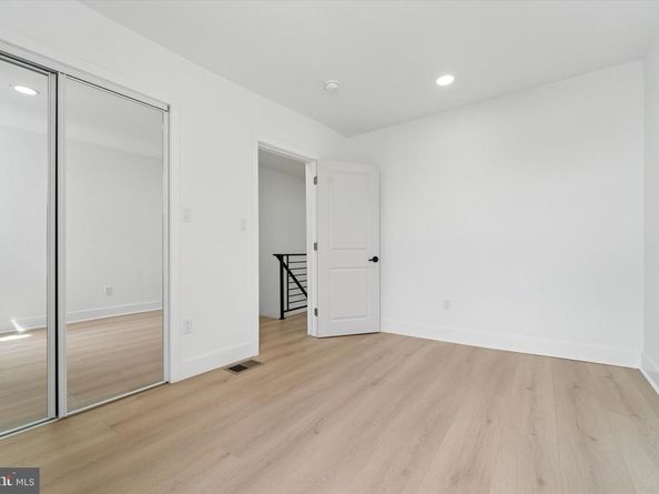 5708 Malvern Avenue, Philadelphia PA 19131