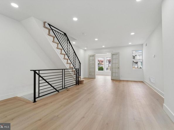 5708 Malvern Avenue, Philadelphia PA 19131