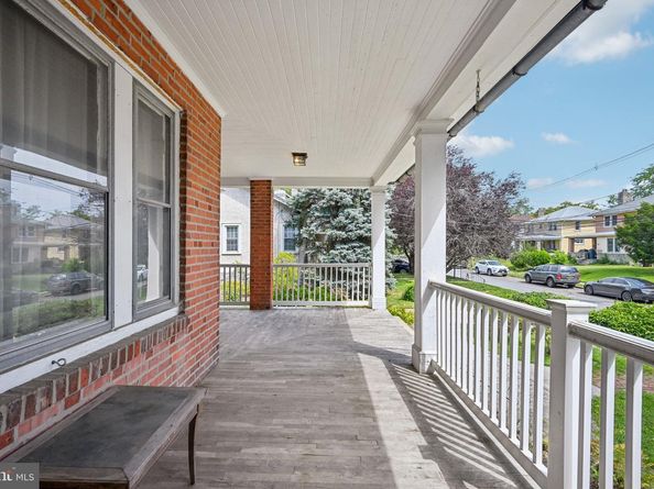 282 N Maple Avenue, Lansdowne PA 19050