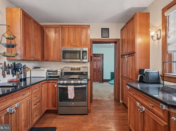 282 N Maple Avenue, Lansdowne PA 19050