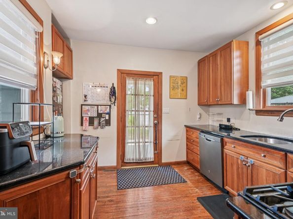 282 N Maple Avenue, Lansdowne PA 19050
