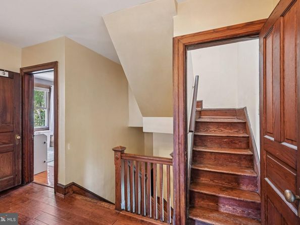 282 N Maple Avenue, Lansdowne PA 19050
