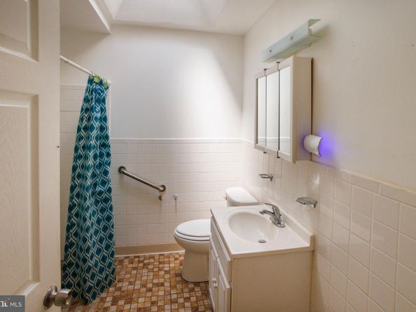 239 E Eleanor Street, Philadelphia PA 19120