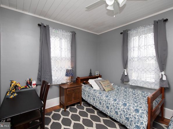 206 Wood Street, Hatboro PA 19040