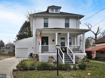 206 Wood Street