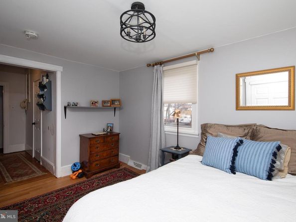 206 Wood Street, Hatboro PA 19040