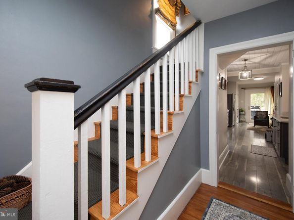 206 Wood Street, Hatboro PA 19040