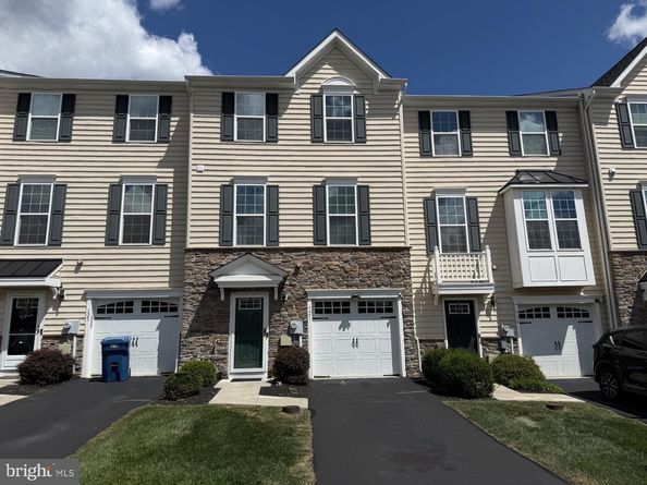 121 Old Cedarbrook Road 24, Wyncote PA 19095