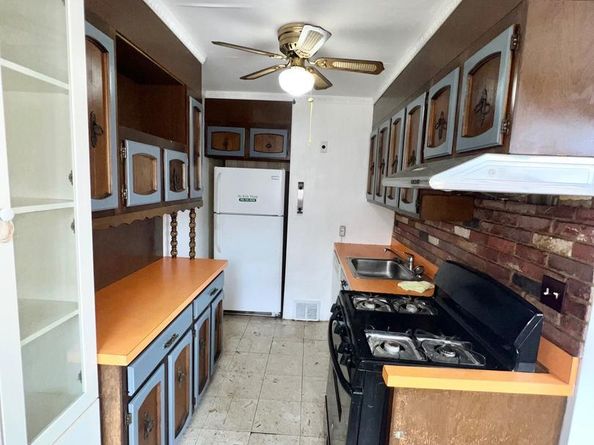 2816 Knorr Street, Philadelphia PA 19149