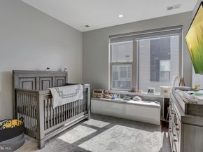 3200 Parkview Walk, Philadelphia PA 19125