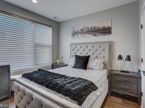 3200 Parkview Walk, Philadelphia PA 19125