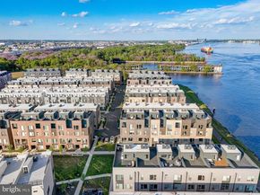 3200 Parkview Walk, Philadelphia PA 19125