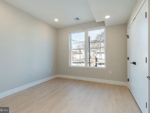 644 N Brooklyn Street, Philadelphia PA 19104