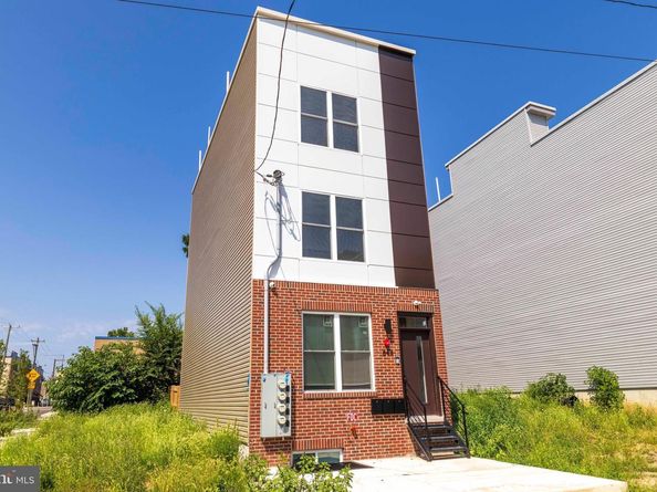 644 N Brooklyn Street, Philadelphia PA 19104