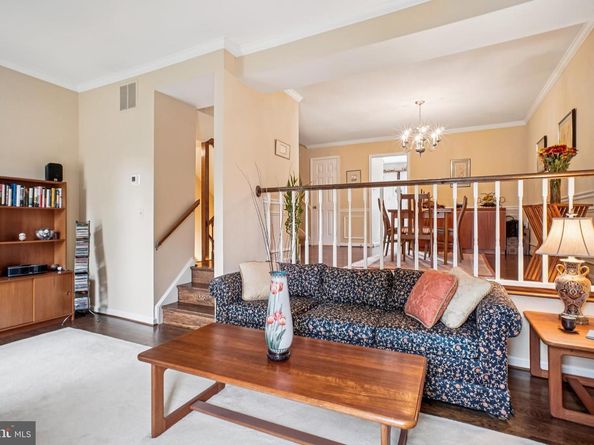 5936 Munson Court, Falls Church VA 22041