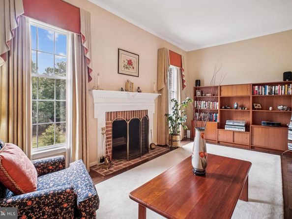 5936 Munson Court, Falls Church VA 22041