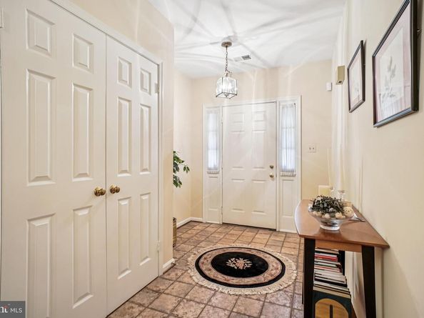 5936 Munson Court, Falls Church VA 22041