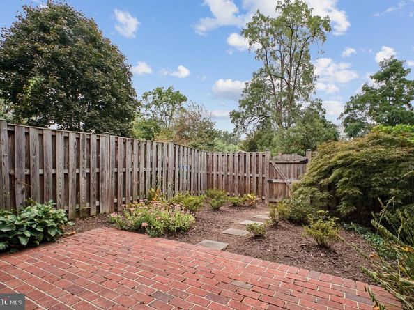 5936 Munson Court, Falls Church VA 22041