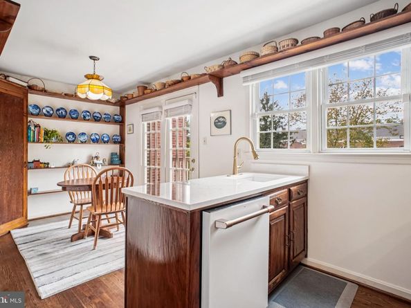 5936 Munson Court, Falls Church VA 22041