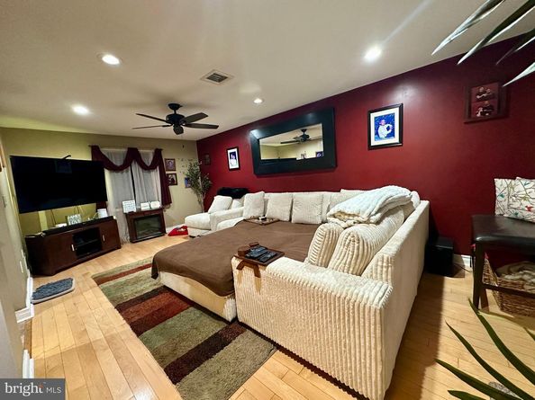 114 Mifflin Street, Bristol PA 19007