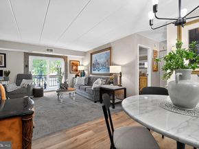 68104 Delaire Landing Road 104, Philadelphia PA 19114