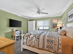 68104 Delaire Landing Road 104, Philadelphia PA 19114