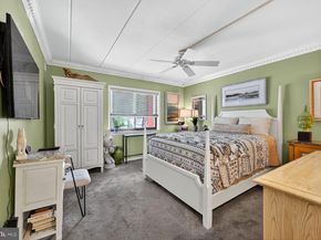 68104 Delaire Landing Road 104, Philadelphia PA 19114