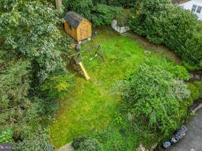 921 Winding Lane, Media PA 19063