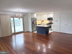 5250 Valley Forge Drive 802, Alexandria VA 22304