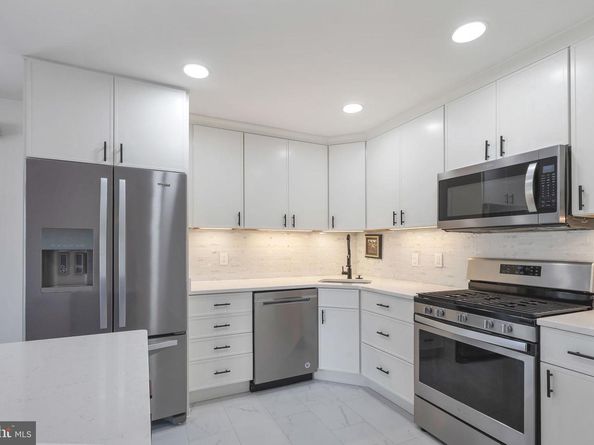 5250 Valley Forge Drive 802, Alexandria VA 22304