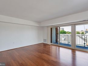5250 Valley Forge Drive 802, Alexandria VA 22304