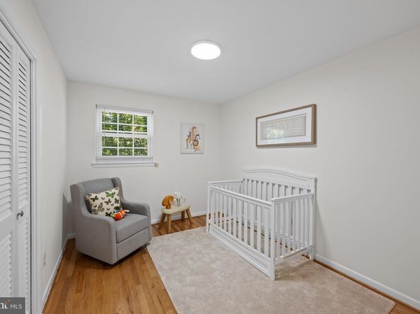 6412 Wilson Lane, Bethesda MD 20817