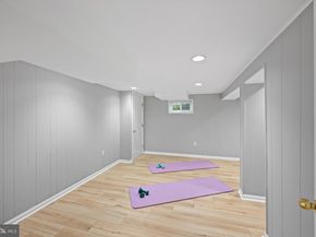 6412 Wilson Lane, Bethesda MD 20817